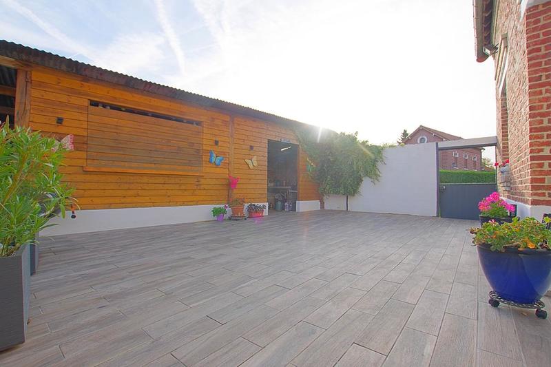 Maison - 170 m² - 6 pièces