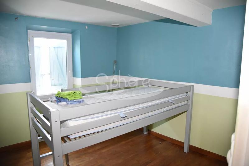 Maison de village - 85 m² - 5 pièces