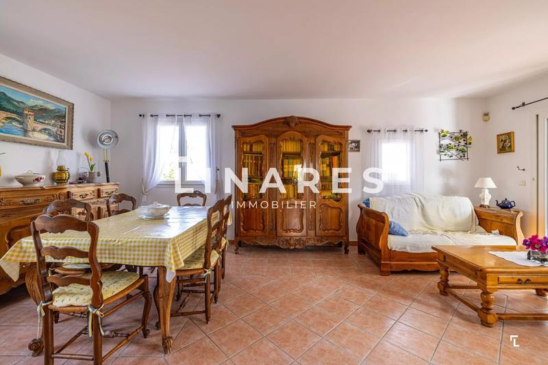 Appartement - 98 m² - 3 pièces