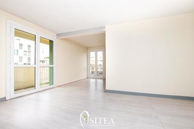 Appartement - 85 m² - 4 pièces