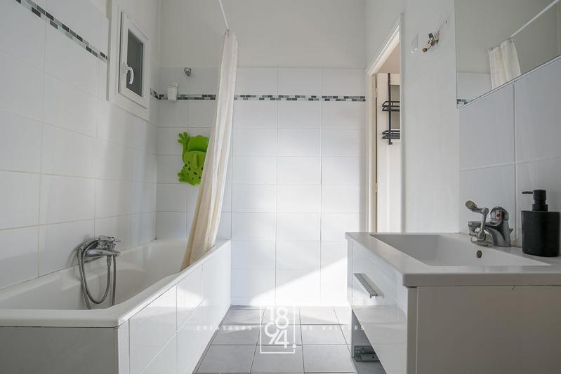 Appartement - 144 m² - 5 pièces