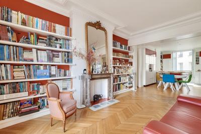 Appartement bourgeois - 131 m² - 5 pièces