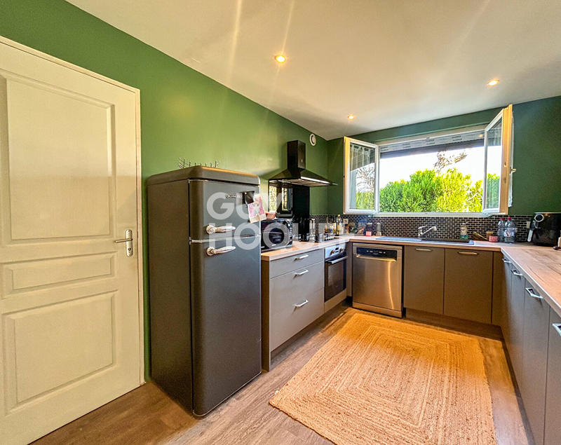 Maison - 98 m² - 4 pièces