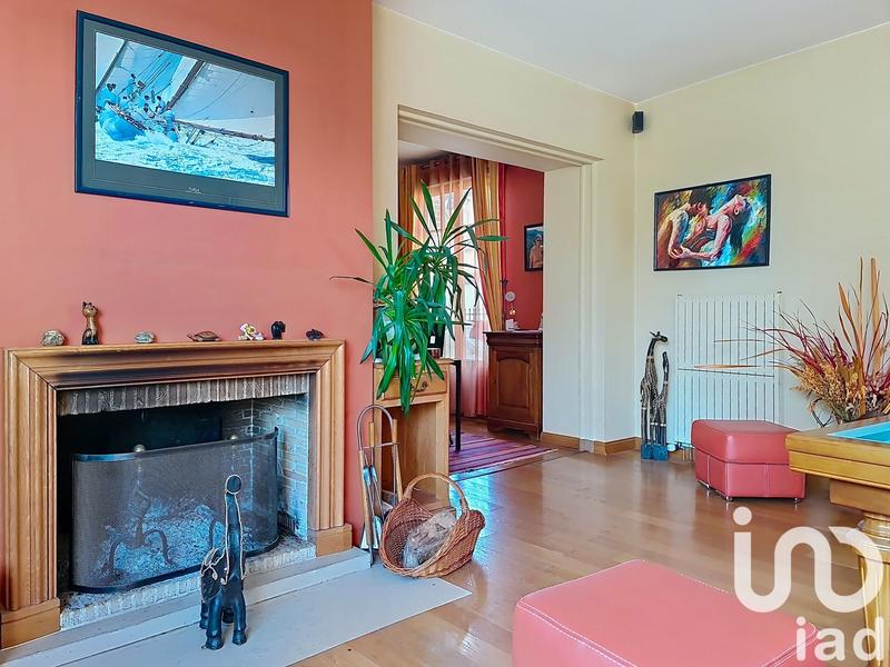 Maison - 206 m² - 8 pièces