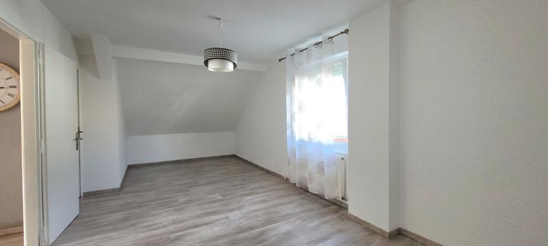 Maison - 104 m² - 5 pièces