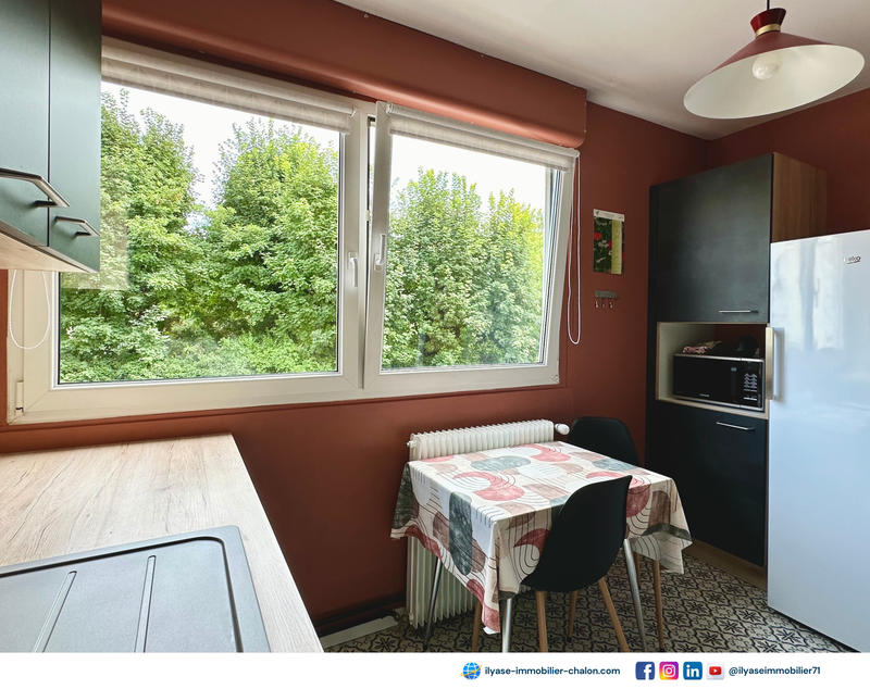 Appartement - 88 m² - 5 pièces