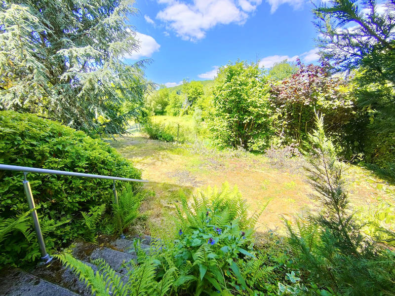 Maison - 167 m² - 8 pièces