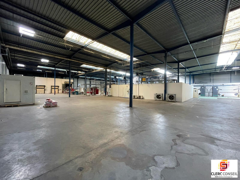 Local d'activités - 4 723 m²