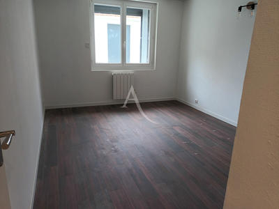 Maison - 88 m² - 3 pièces