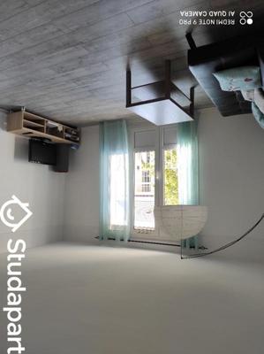 Chambre - 10 m² - 1 pièce