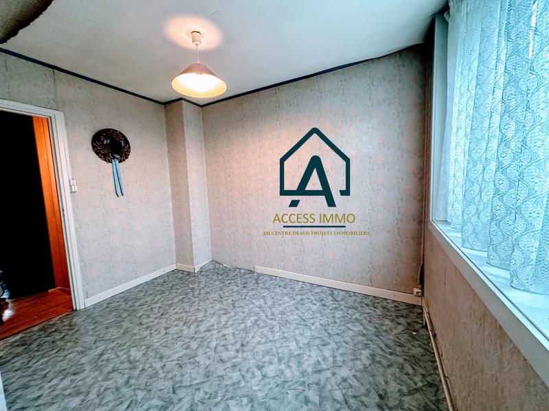 Maison - 85 m² - 9 pièces