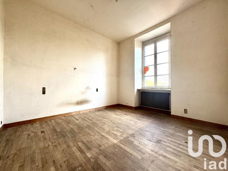 Maison - 140 m² - 8 pièces