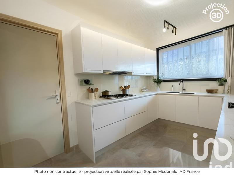 Maison - 90 m² - 4 pièces