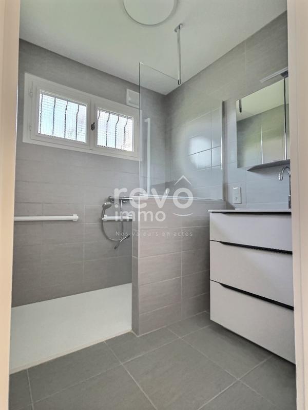 Maison de bois - 83 m² - 4 pièces