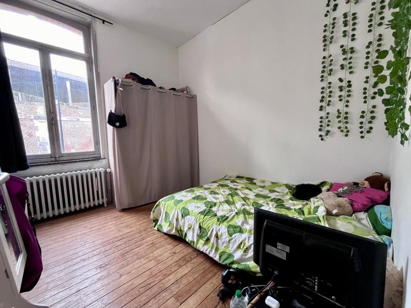 Maison - 240 m² - 7 pièces