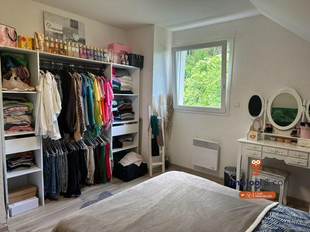 Maison - 88 m² - 4 pièces