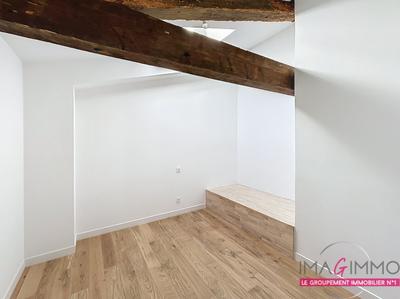 Maison - 98 m² - 4 pièces