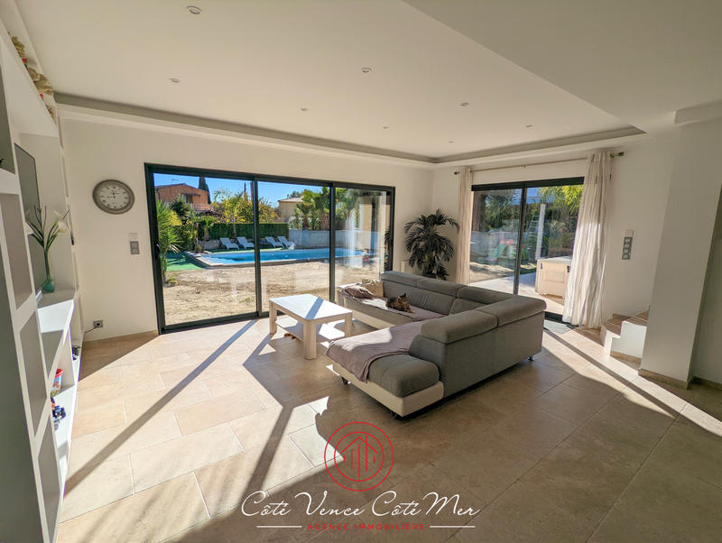 Maison - 160 m² - 6 pièces