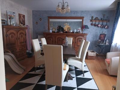 Maison - 102 m² - 6 pièces