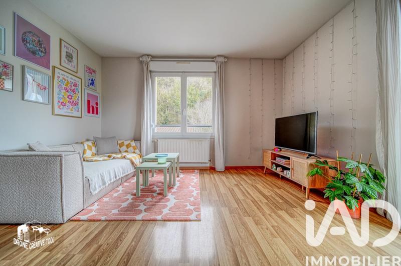 Appartement - 60 m² - 3 pièces