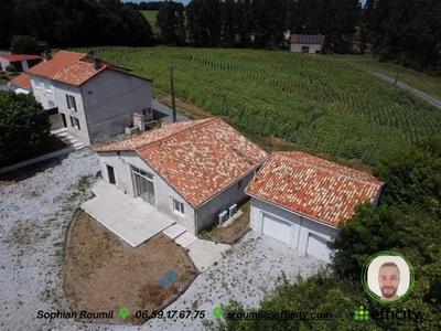 Maison - 181 m² - 6 pièces