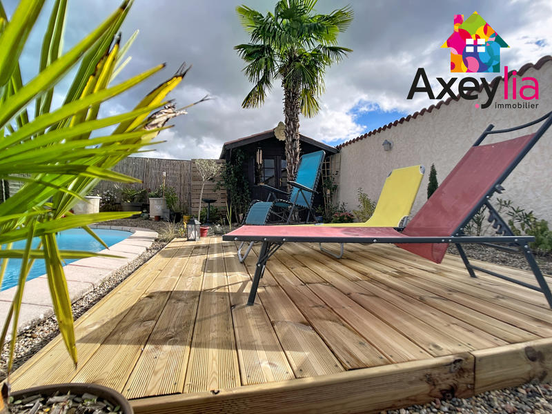 Maison - 90 m² - 5 pièces