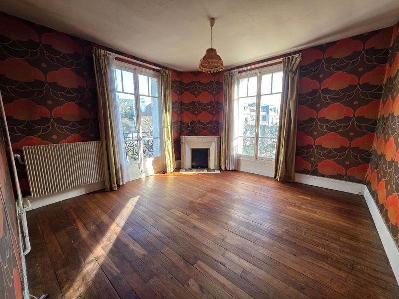 Maison - 190 m² - 7 pièces