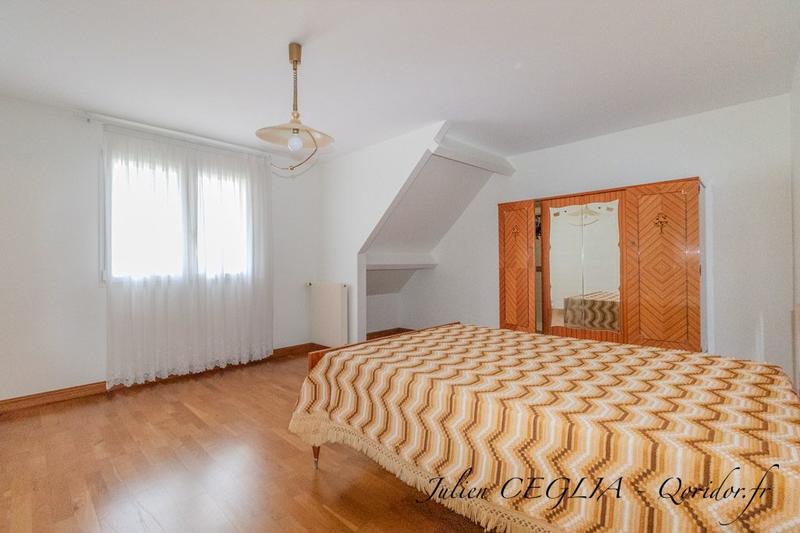 Maison - 145 m² - 6 pièces