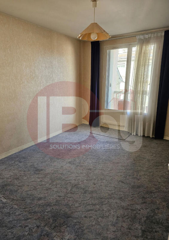 Appartement - 84 m² - 4 pièces