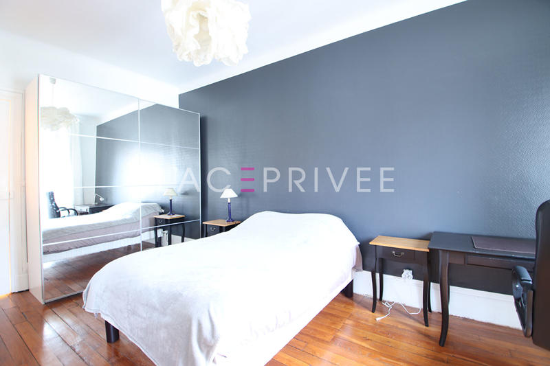 Appartement - 65 m² - 2 pièces