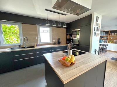 Duplex - 101 m² - 4 pièces