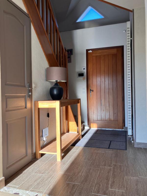 Maison - 170 m² - 9 pièces