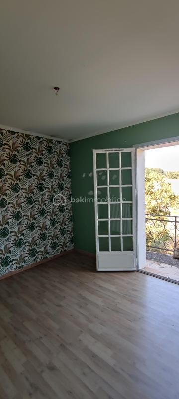 Demeure - 130 m² - 7 pièces