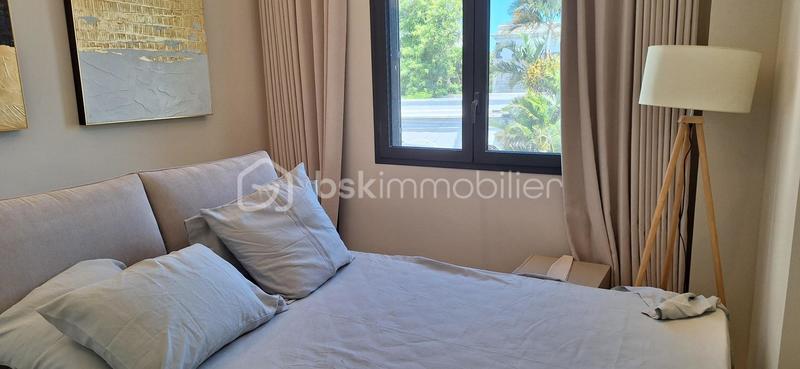 Appartement - 114 m² - 4 pièces