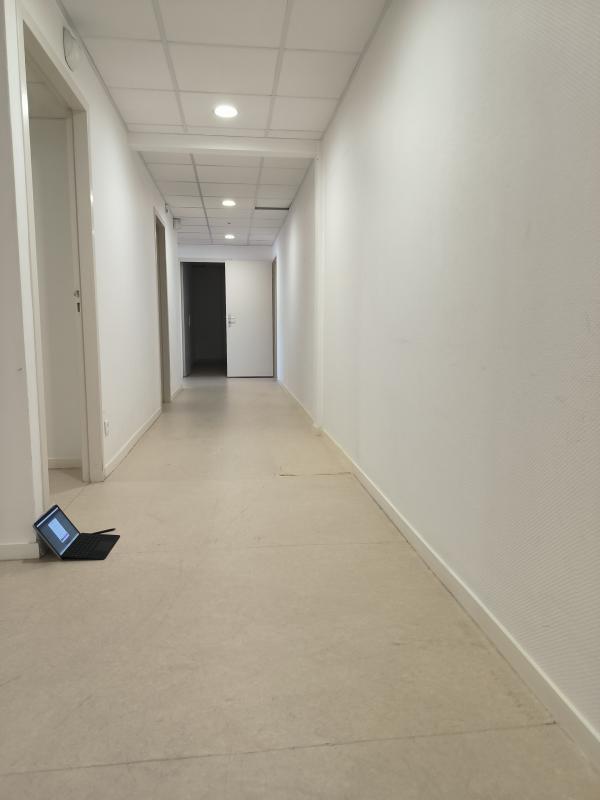 Bureau - 89 m² - 5 pièces