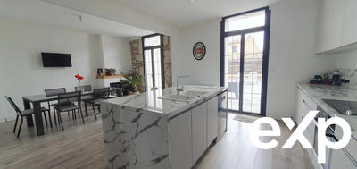 Maison traditionnelle - 176 m² - 4 pièces