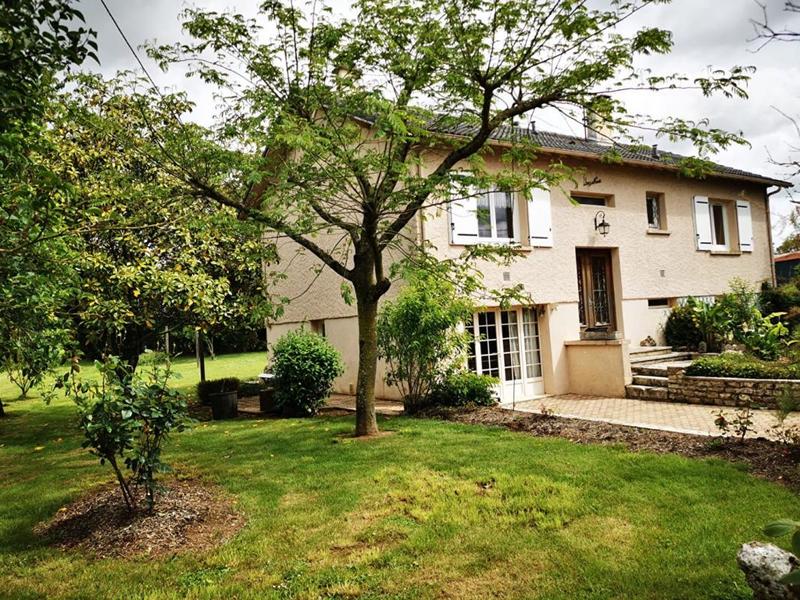 Maison - 163 m² - 7 pièces