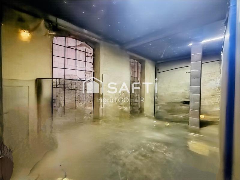 Maison - 240 m² - 6 pièces