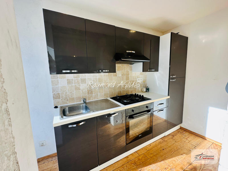 Maison de village - 214 m² - 9 pièces