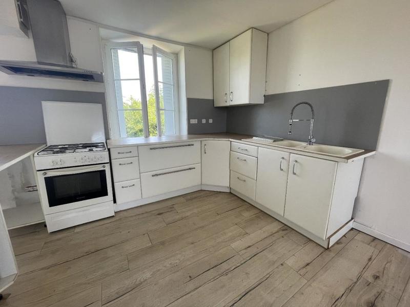 Maison ancienne - 80 m² - 4 pièces