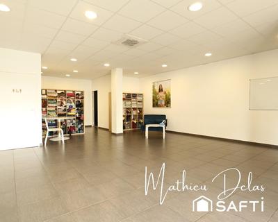 Local commercial - 80 m² - 3 pièces