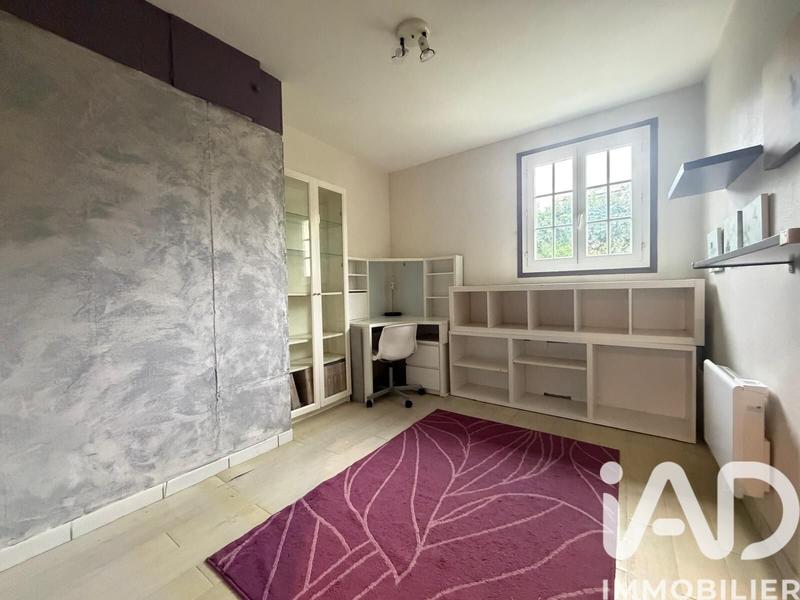 Maison - 180 m² - 8 pièces