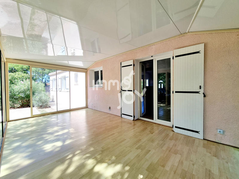 Maison - 93 m² - 5 pièces