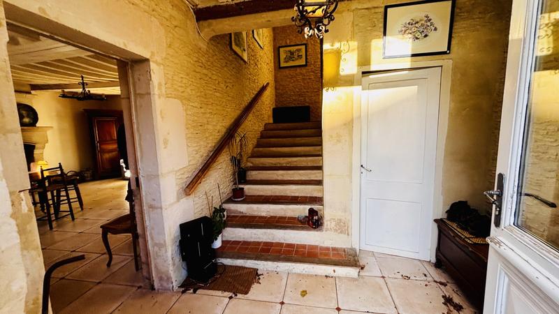 Maison ancienne - 326 m² - 13 pièces