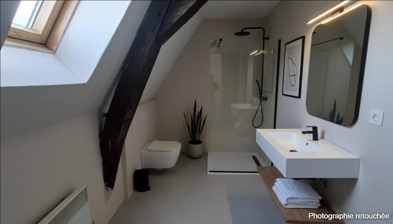 Immeuble - 81 m² - 3 pièces