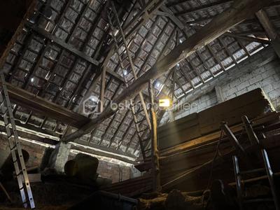 Corps de ferme - 200 m² - 4 pièces