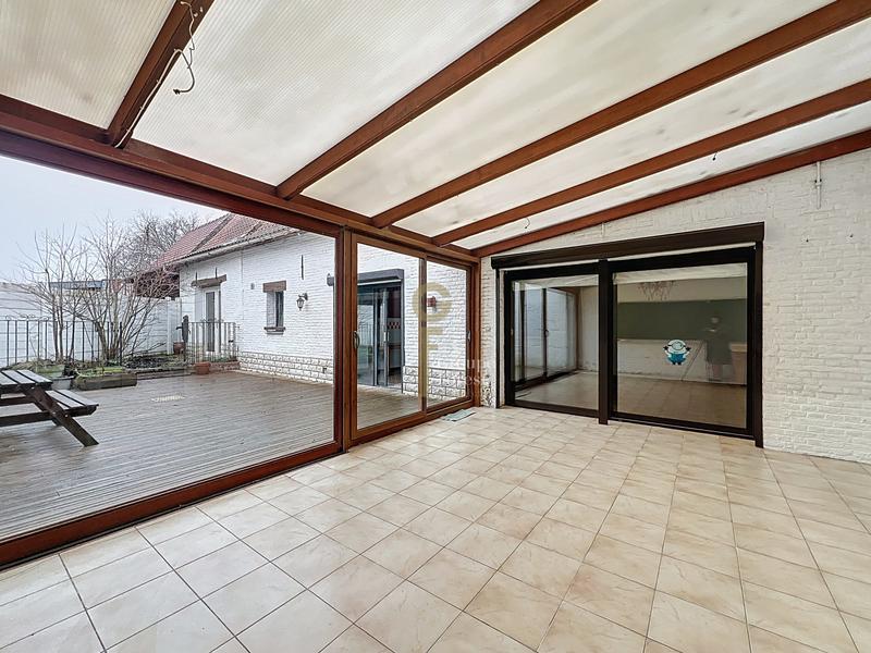 Maison - 169 m² - 6 pièces