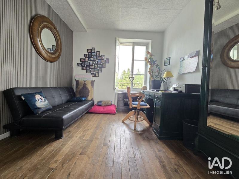 Maison - 176 m² - 8 pièces