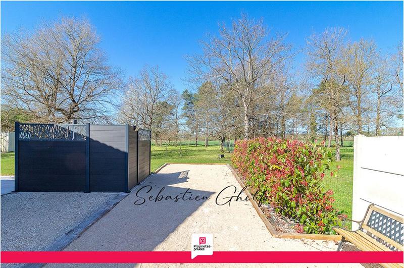 Maison - 145 m² - 6 pièces