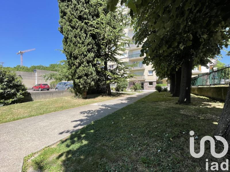 Appartement - 84 m² - 4 pièces